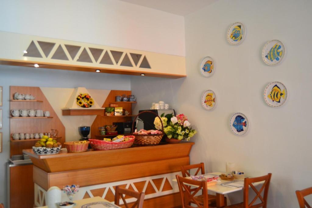 Hotel La Lampara Golfo Aranci Exterior photo